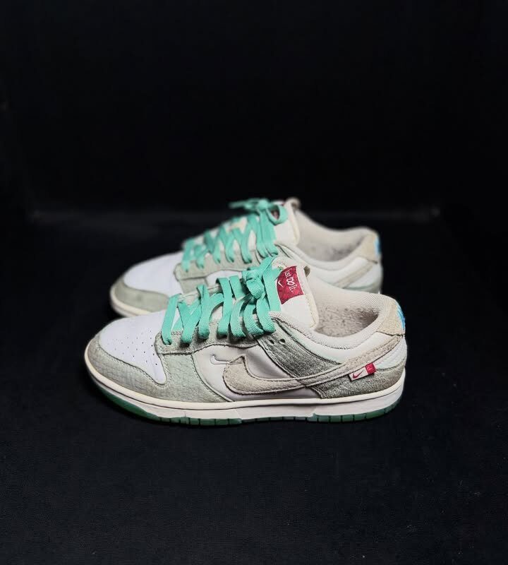 SB Dunk Low Year Of The Dragon