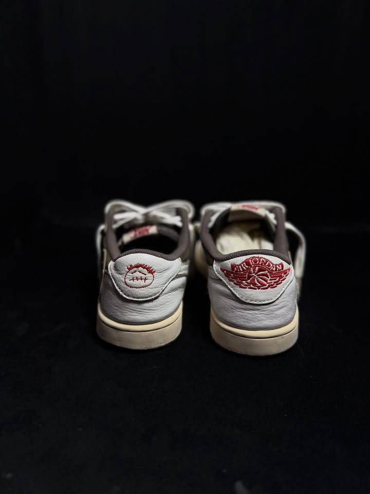Jordan 1 Low Travis Scott X Reverse Mocha - Image 5