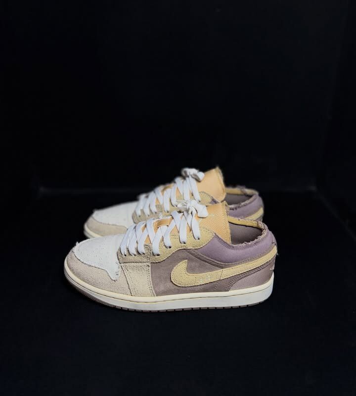 Jordan 1 Low SE Craft Taupe Haze