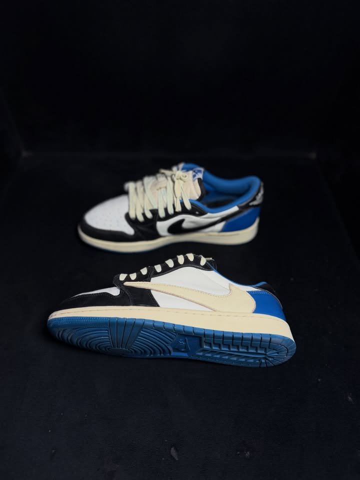 Jordan 1 Low Travis Scott X Fragments - Image 4