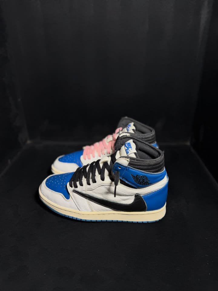 Jordan 1 High OG Travis Scott Fragments