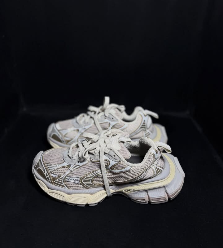 Balenciaga 3-XL Grey White Sneaker