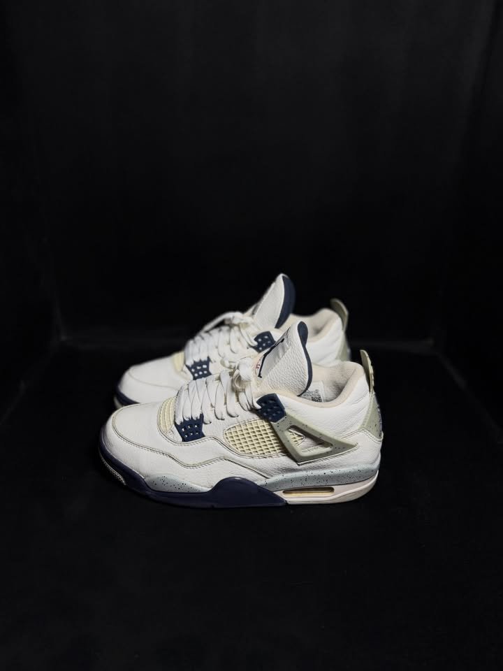 Jordan Retro 4 Midnight Navy