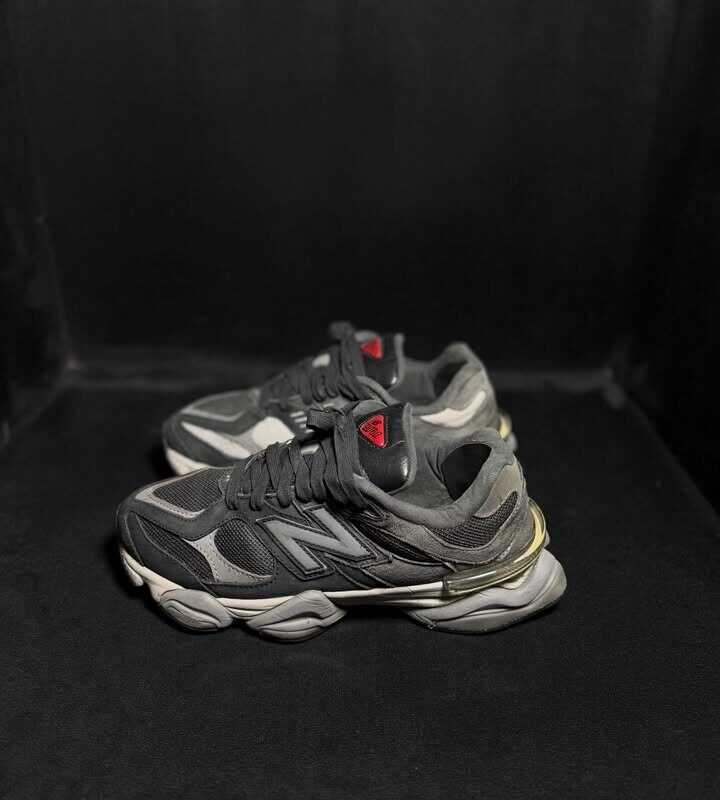New Balance Low Top Sneaker Black Grey 9060
