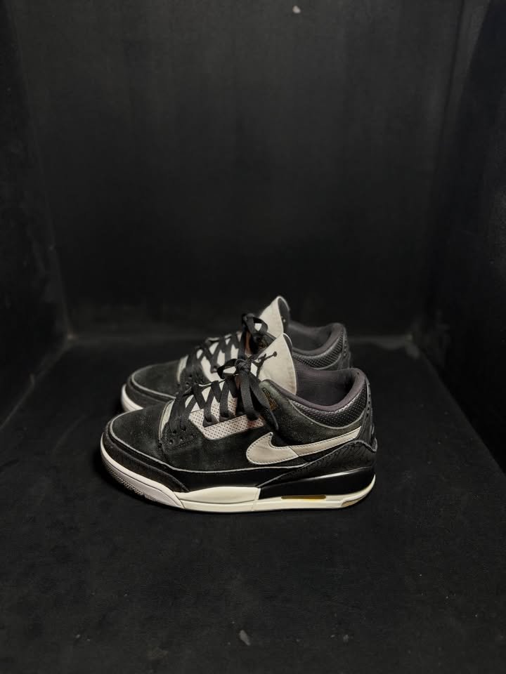 Jordan Retro 3 Tinker Black Cement Gold