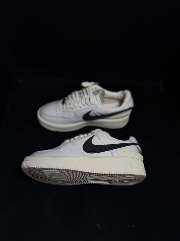 Nike Air Force 1 Low Ambush White Black - Image 5