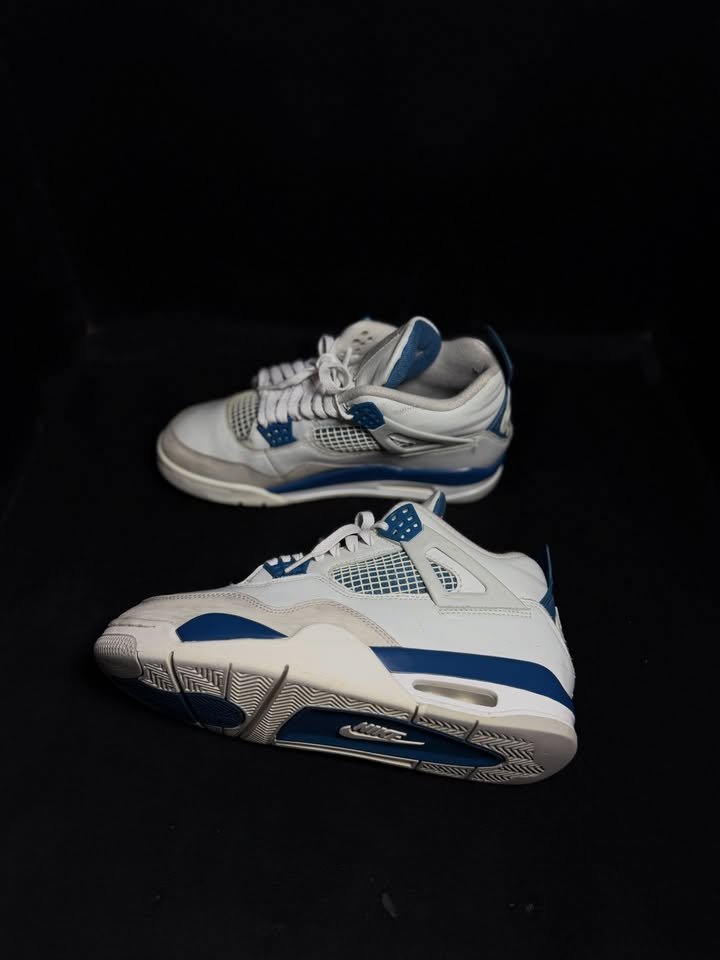 Jordan Retro 4 Military Blue - Image 4